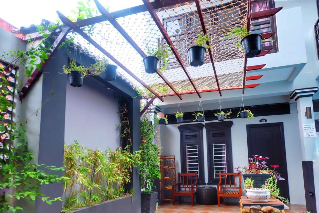 Vibola Guesthouse Kampot Buitenkant foto