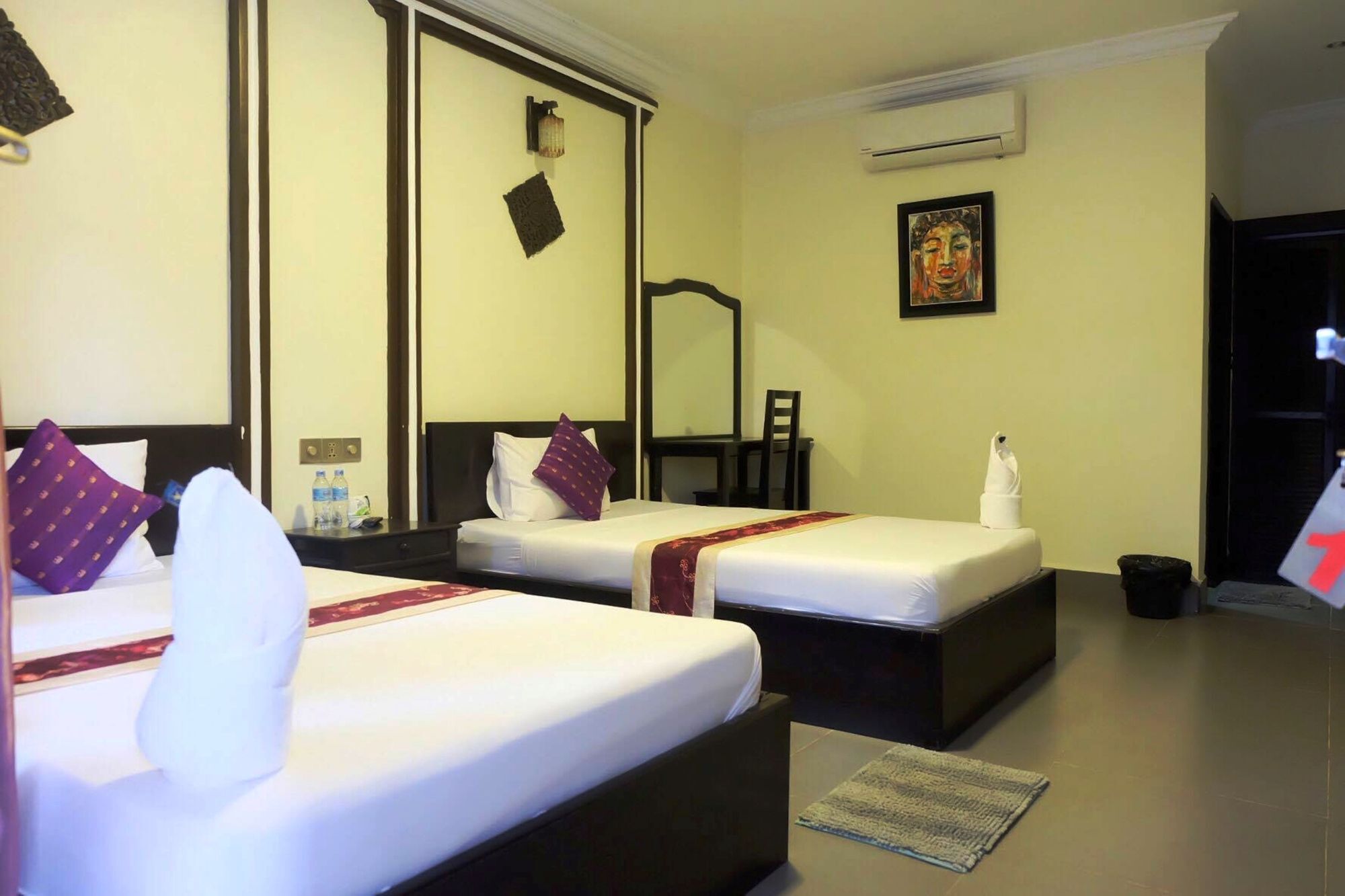 Vibola Guesthouse Kampot Buitenkant foto