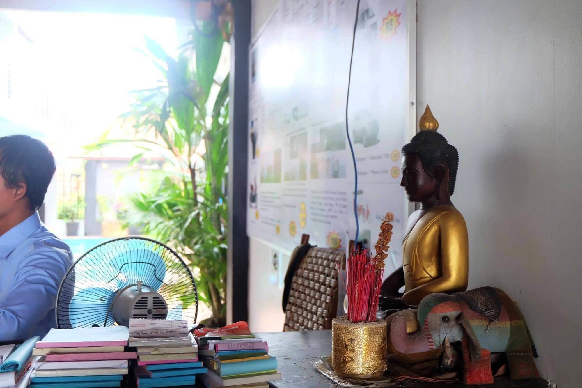 Vibola Guesthouse Kampot Buitenkant foto